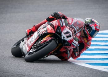 Nicolo Bulega completes the double at WorldSBK Jerez Superpole