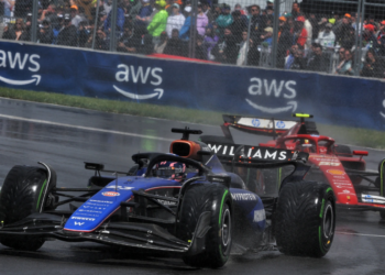 James Vowles believes Alex Albon has what it takes to match Carlos Sainz at Williams in 2025