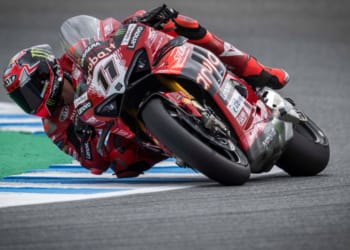 Nicolo Bulega smashes Jerez lap record to secure WorldSBK Superpole