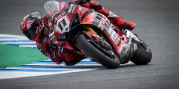 Nicolo Bulega smashes Jerez lap record to secure WorldSBK Superpole