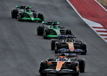 McLaren isn't the only team that has had to change its rear wing