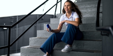 Rafaela Ferreira teams up with Visa Cash App RB for 2025 F1 Academy season