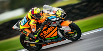 Fermin Aldeguer takes last-gasp Moto2 victory at Phillip Island