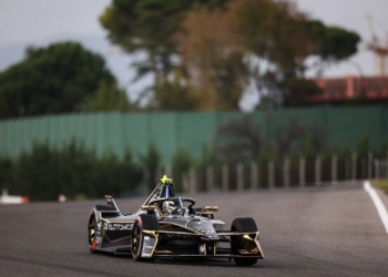 Maximilian Günther fastest in third session of Formula E testing