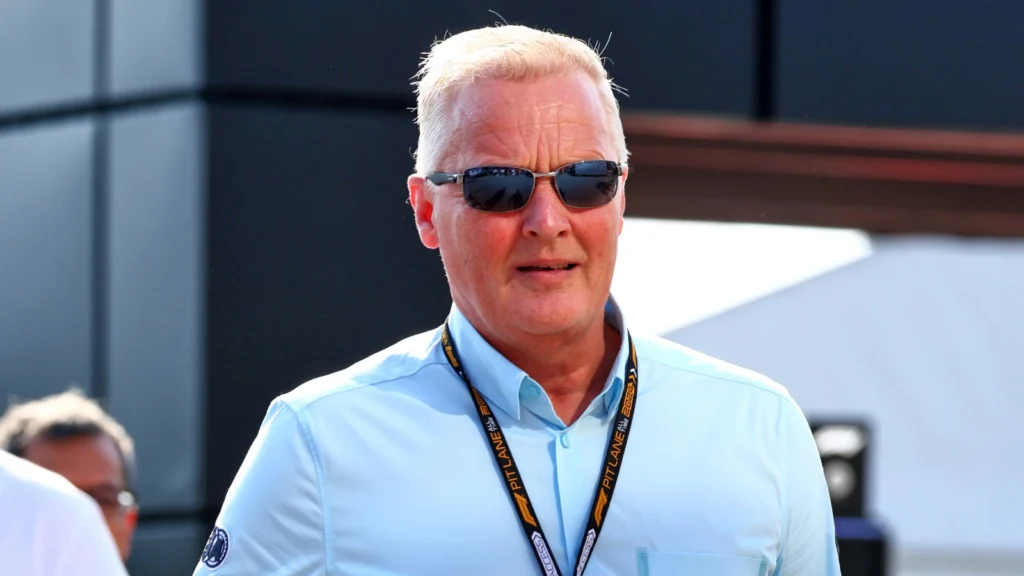 Johnny Herbert thinks Mercedes are trying to make George Russell feel 'as positive as they can' before 2025 F1 season