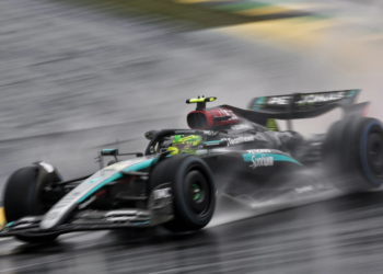 Lewis Hamilton said the Mercedes W15 was the worst car he's driven after Brazil GP qualifying