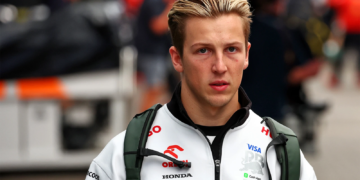 Liam Lawson received a telling off from his father for his rude gesture towards Sergio Perez in Mexico