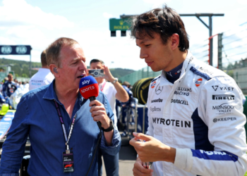 Martin Brundle says it used to be 'so easy' to talk to F1 drivers on the grid before a race