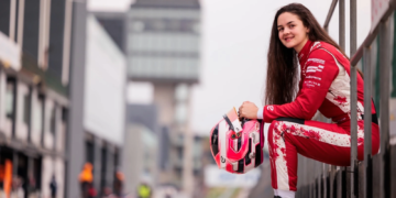 F1 Academy star Abbi Pulling hoping to ‘seal the deal’ to win GB3 contract