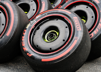 Red Bull fears McLaren is using water injection to cool its tyres