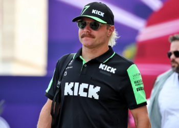 Valtteri Bottas has begun talks with General Motors over a 2026 F1 drive