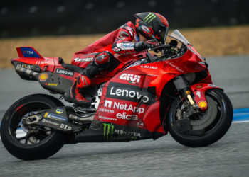 Francesco Bagnaia takes important Barcelona MotoGP pole