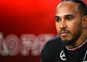Mercedes has no plans to replace Lewis Hamilton before the end of the 2024 F1 season