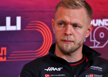 Kevin Magnussen has revealed he did have talks earlier this year over the vacant Sauber seat