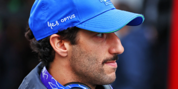 Daniel Ricciardo was the one who prolonged the announcement that he would be exiting RB prior to the 2024 season ending