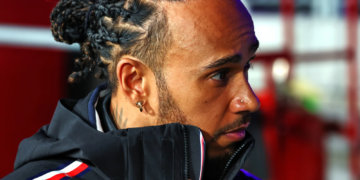 Lewis Hamilton has vowed to rise above comments intended to destabilise him