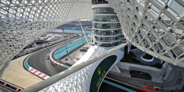The opening practice session at the Yas Marina Circuit takes place in the day
