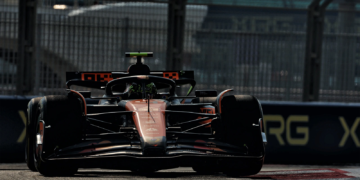 Lando Norris led a McLaren 1-2 in FP2 at Abu Dhabi