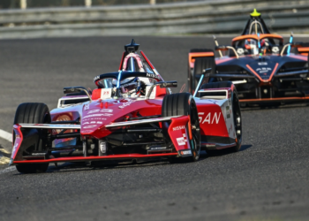 Formula E: Oliver Rowland top in São Paulo FP1