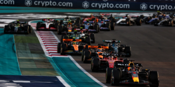 Abu Dhabi GP 2023 race start