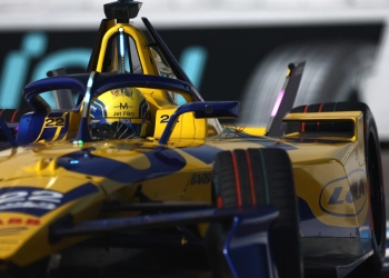 Zane Maloney showed his worth on his Formula E debut amid a chaotic race in Brazil