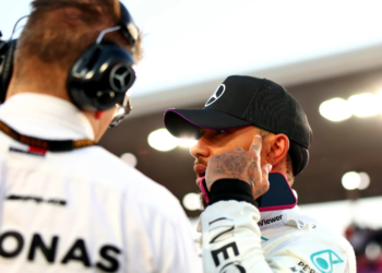 Lewis Hamilton ended the race point-less in Qatar