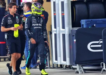 Lewis Hamilton endured a third Q1 exit in six races in Abu Dhabi