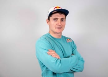 Adrien Fourmaux signs with Hyundai World Rally Team for 2025