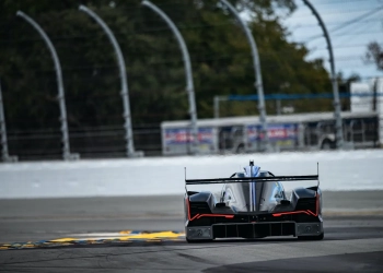 Tom Blomqvist was fastest during opening session of the Roar Before the 24
