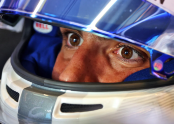 Carlos Sainz is anticipating a tough season at Williams
