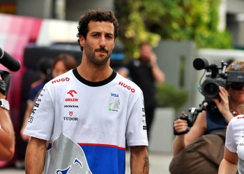 Racing Bulls CEO Peter Bayer pinpointed the issue behind Daniel Ricciardo's struggles