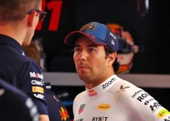 David Coulthard said how he felt Sergio Perez was holding out for the 'biggest payoff possible' before his Red Bull F1 exit was announced