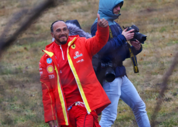 Lewis Hamilton (GBR) Ferrari ventures out on the track to wave to the fans. 22.01.2025. Formula One World Championship, Ferrari Headquarters, Fiorano Modenese, Italy