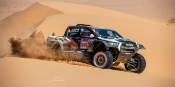 Giniel de Villiers out of Dakar