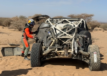 Dakar bites again as Loeb rolls