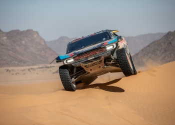 Nani ‘roams’ through the dunes to stage win; Henk Lategan back in the overall lead!     