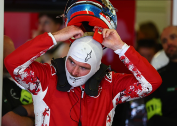 Oliver Rowland of Great Britain and Nissan Formula E Team during qualifying ahead of the Mexico City E-Prix, Round 2 of the 2025 FIA Formula E World Championship at Autodromo Hermanos Rodriguez on January 11, 2025 in Mexico City, Mexico