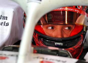 Esteban Ocon says the timeframe in which Haas completed the modifications with the steering wheel to aid his transition to the team was 'super impressive'