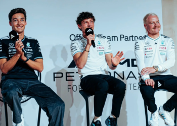 Mercedes wants Valtteri Bottas and George Russell to coach Kimi Antonelli - Credit: Mercedes