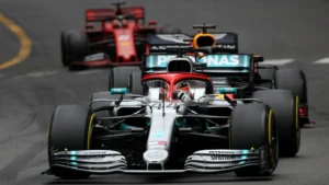 Lewis Hamilton has donated 3000 prints of artwork depicting his 2019 Monaco GP victory to the Mercedes team