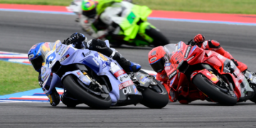 Alex Marquez races brother Marc at the Argentina MotoGP round