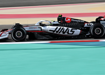 Haas has ruled out scrapping development of its 2025 F1 car in favour of a head start on next year's regs