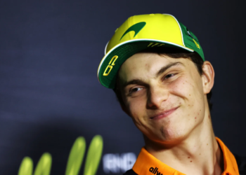 McLaren has explained the reasoning behind Oscar Piastri's new deal