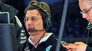 Toto Wolff found himself looking for Ferrari driver Lewis Hamilton on the Australian GP timing screens