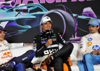 (L to R): Max Verstappen (NLD) Red Bull Racing; Lando Norris (GBR) McLaren; and Charles Leclerc (MON) Ferrari, in the post race FIA Press Conference. 05.05.2024. Formula 1 World Championship, Rd 6, Miami Grand Prix, Miami, Florida, USA, Race Day