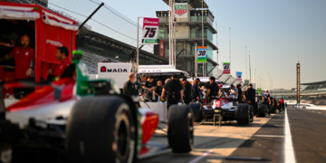 Multiple drivers built up speeds until they were cleared for full speed running. Photo: IndyCar - James Black