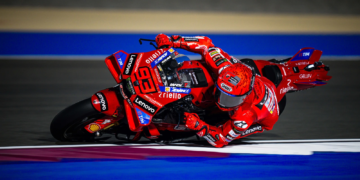 Marc Marquez prevails in commanding Qatar MotoGP Sprint victory