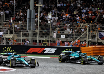 The Aston Martin AMR25 is struggling in low speed corners