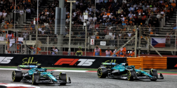 The Aston Martin AMR25 is struggling in low speed corners