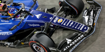 Carlos Sainz has revealed a problem he is battling with the 2025 Williams car